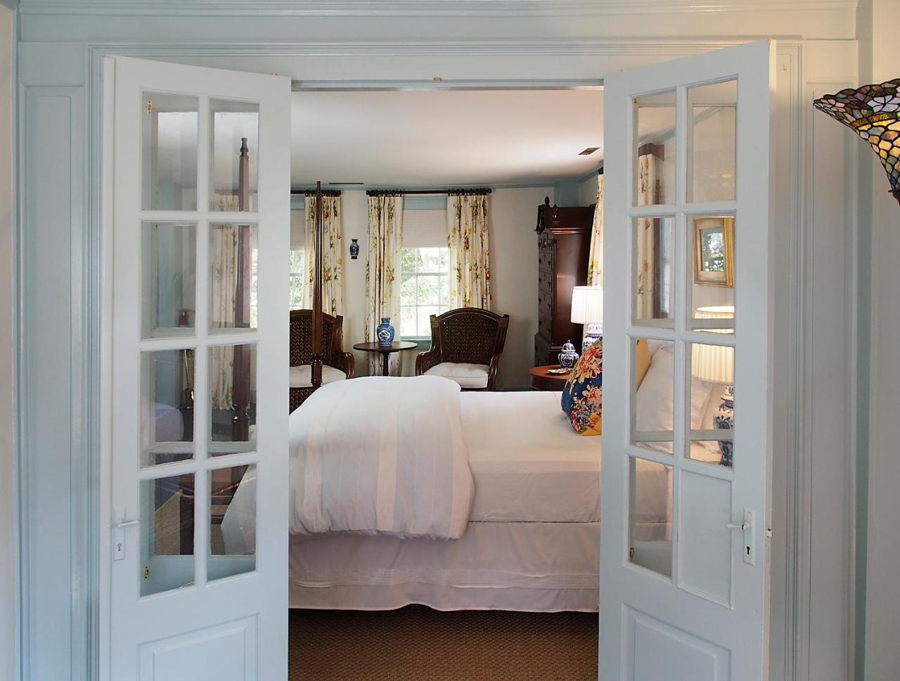 James Pharmacy Bed And Breakfast Old Saybrook Zewnętrze zdjęcie